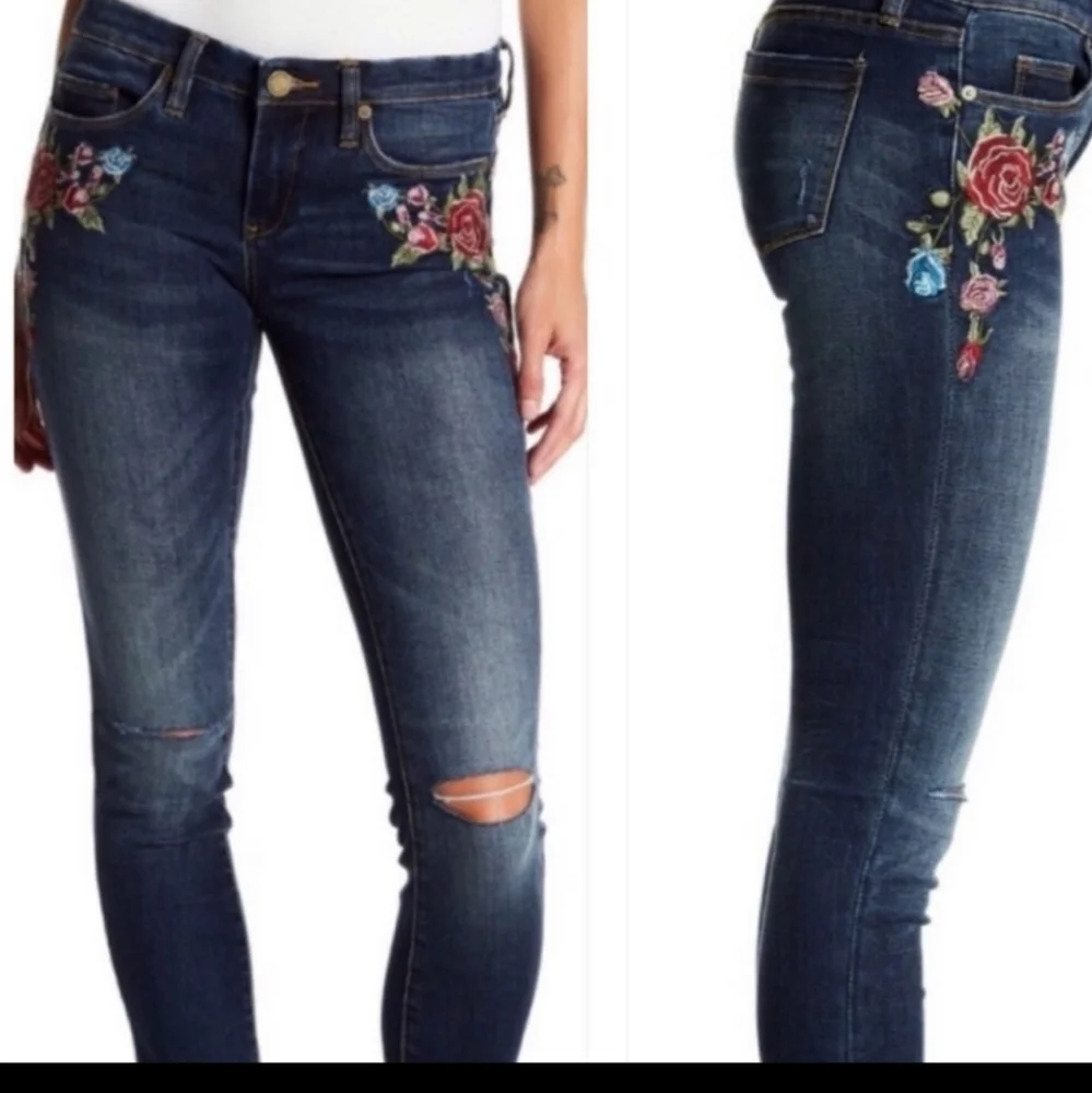 Blank NYC Dark Wash Floral Embroidered Busted Knee Skinny Leg Jeans Size 28 - Picture 2 of 11